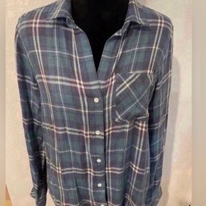 Women’s Plaid Button-Up Shirt (Size M)